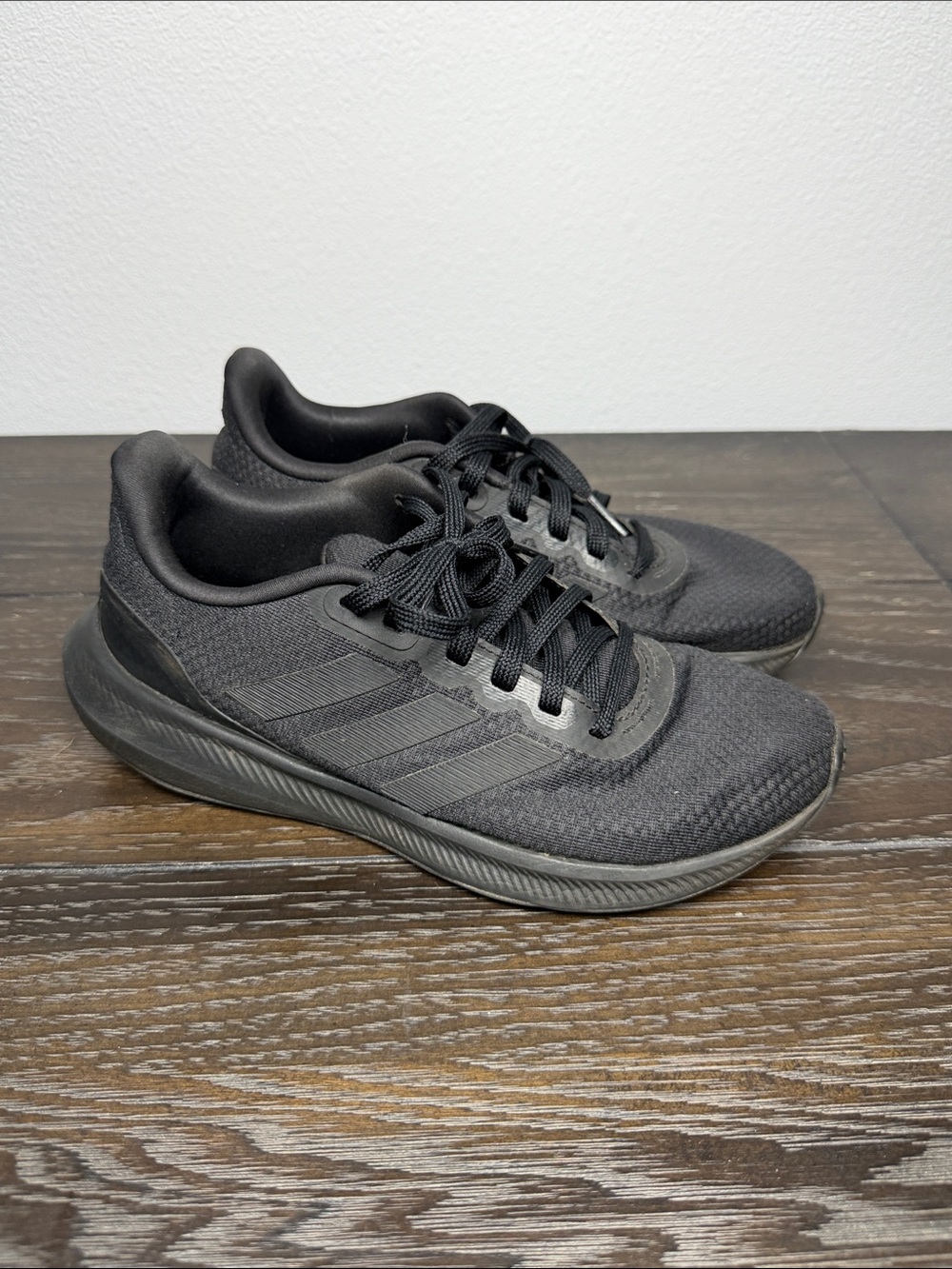 Women’s All Black Adidas Cloudfoam Athletic Running Shoes size 7 workout walk
